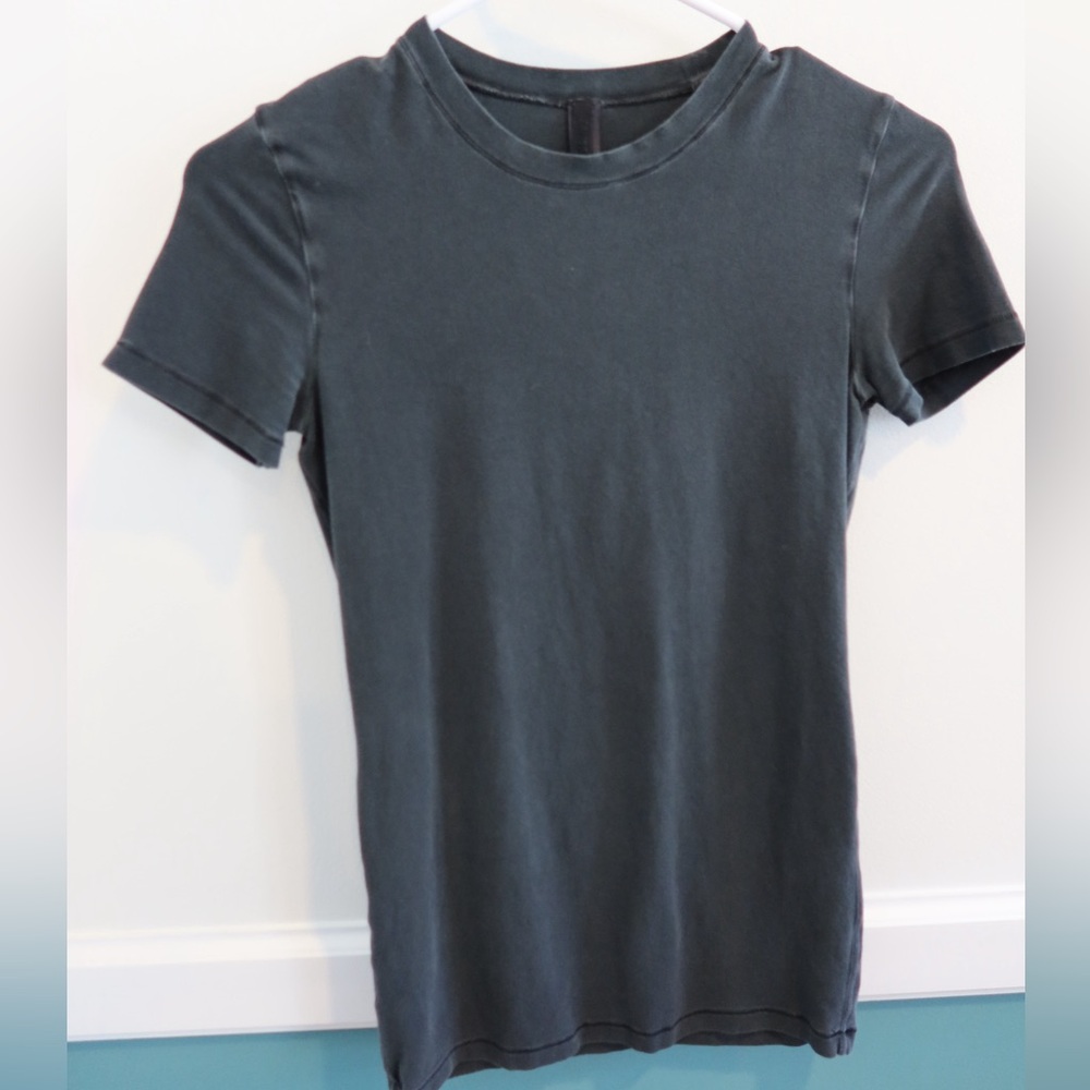 SKIMS Short Sleeve Tee